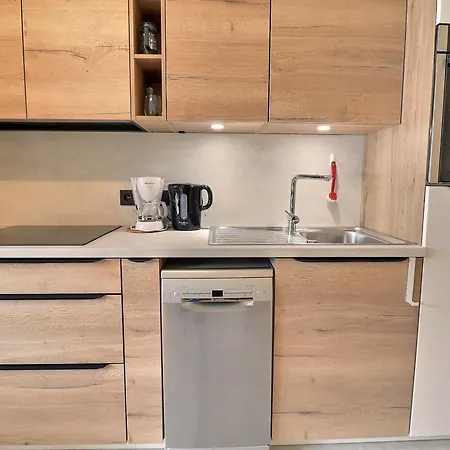 Apartamento Rénové Au Sud, Sur Les Pistes, Pour 2 Personnes - Fr-1-182-167 Méribel