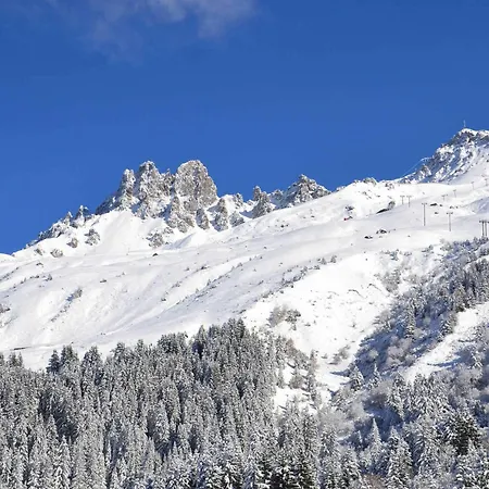 Rénové Au Sud, Sur Les Pistes, Pour 2 Personnes - Fr-1-182-167 *